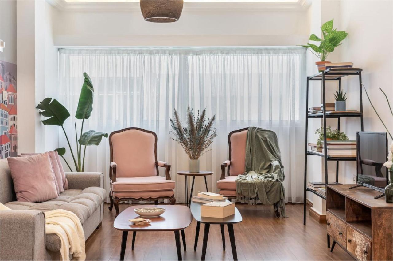 Gemayze Haven 2 Bedroom * Beirut